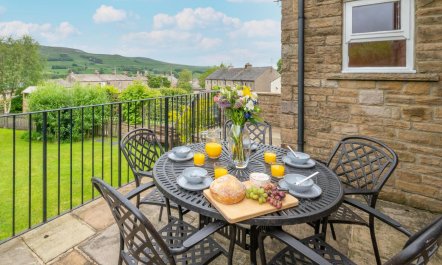 3 Bed in Hawes 1