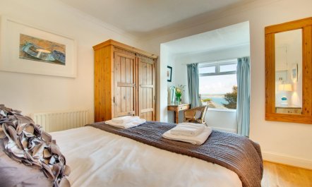 3 Bed in Carbis Bay 0