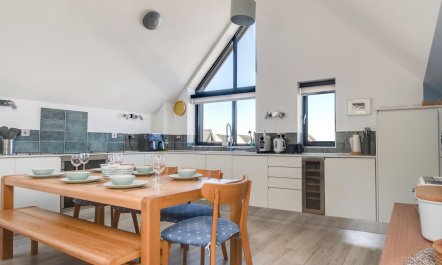 3 Bed in Westward Ho! 2