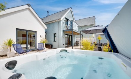 3 Bed in Westward Ho! 5