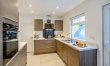 3 Bed in Cardiff 3