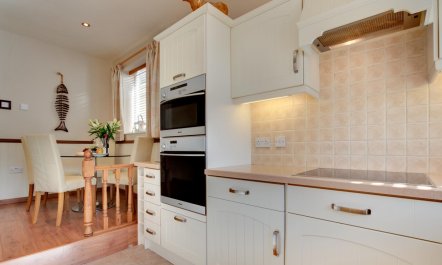 4 Bed in Croyde 4