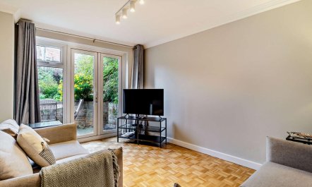 4 Bed in Southwold 3