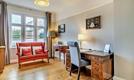 4 Bed in Southwold 1