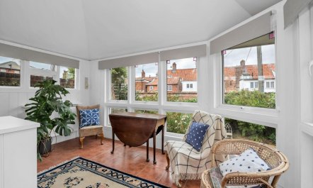 4 Bed in Southwold 8