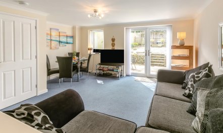 2 Bed in St. Ives 1