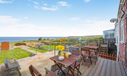 4 Bed in Port Mulgrave 3