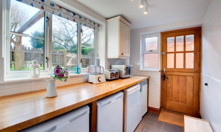 4 Bed in South Walsham 5