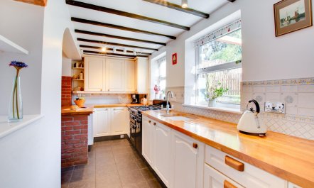 4 Bed in South Walsham 1