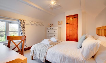 4 Bed in South Walsham 9