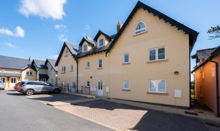 1 Bed in Saundersfoot 9