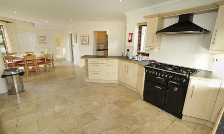 4 Bed in Langland 3