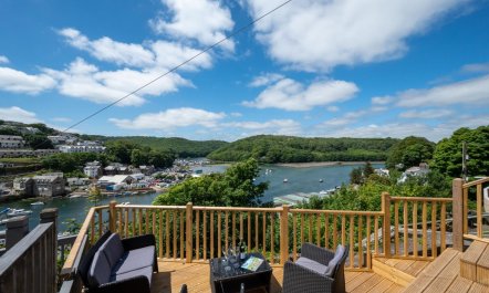 4 Bed in Looe