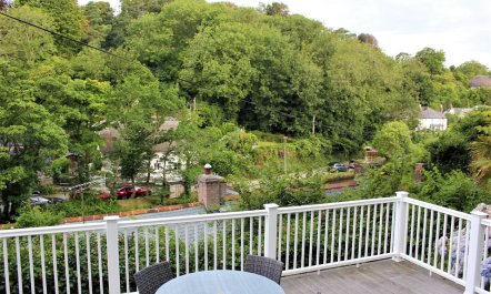 2 Bed in Helford 1