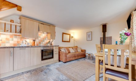 1 Bed in Reynoldston 1