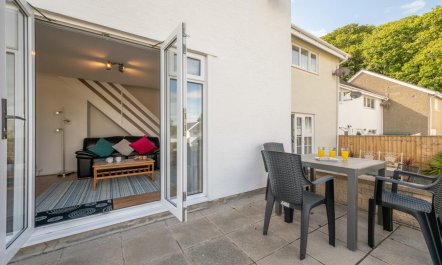 3 Bed in Borth-y-Gest 6