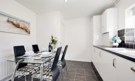 3 Bed in Borth-y-Gest 7