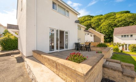 3 Bed in Borth-y-Gest