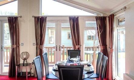 2 Bed in Stepaside 1