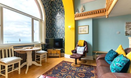 2 Bed in Whitby 1
