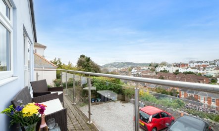 2 Bed in Teignmouth