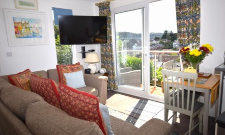 2 Bed in Teignmouth 2