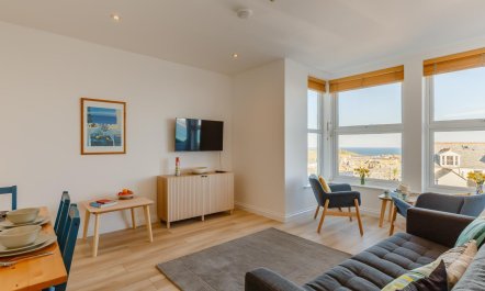 2 Bed in St. Ives 3
