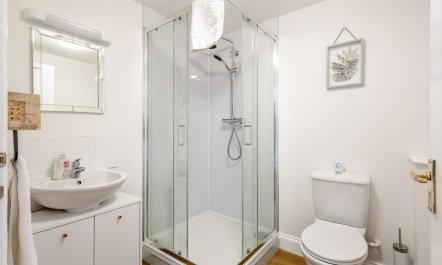 1 Bed in Rushmere St. Andrew 7