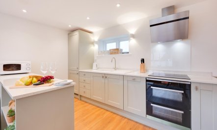 1 Bed in Rushmere St. Andrew 2