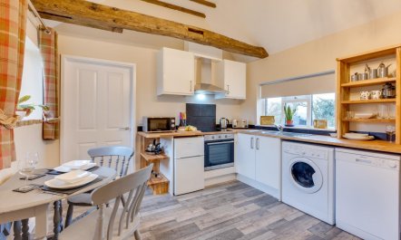 6 Bed in Great Waldingfield 3