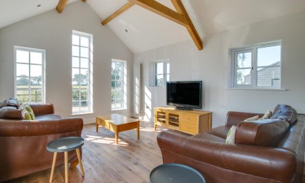 2 Bed in Sotherton 2