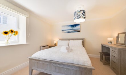 2 Bed in Torquay 8