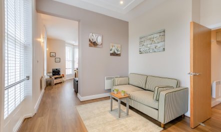 1 Bed in Scarborough 8