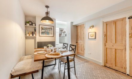 2 Bed in Appledore