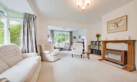 3 Bed in Grasmere 1