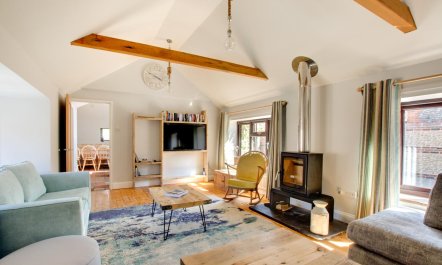 5 Bed in Salthouse 2