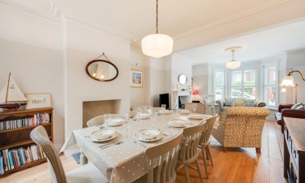 4 Bed in Southwold 1