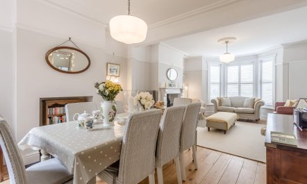 4 Bed in Southwold 5