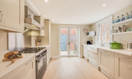 4 Bed in Southwold 6