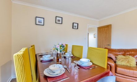 3 Bed in Tenby 6