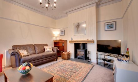 3 Bed in Scarborough 1