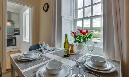 2 Bed in Aberaeron 9