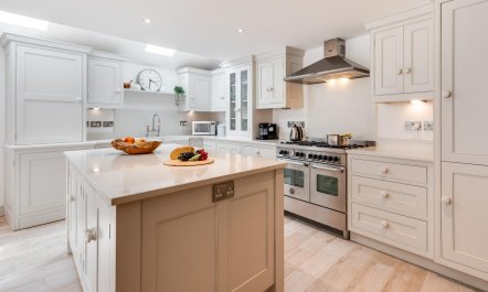 4 Bed in Southwold 2