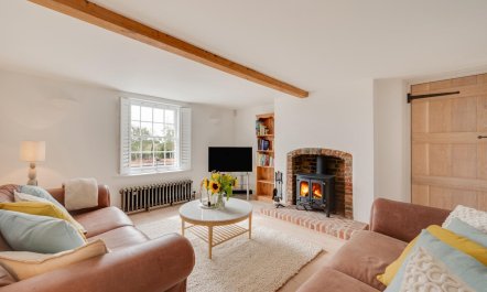 4 Bed in Southwold 1