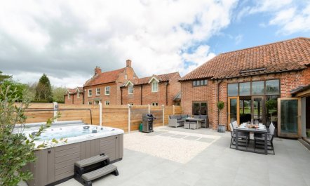 3 Bed in Banningham 2