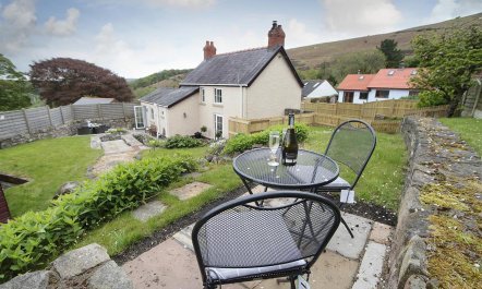 2 Bed in Llanmadoc 8