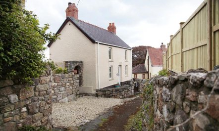 2 Bed in Llanmadoc 9