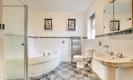 5 Bed in Aberystwyth 6