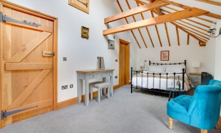 4 Bed in Southwold 5