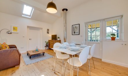 1 Bed in Trimley St. Martin, nr Felixstowe 5